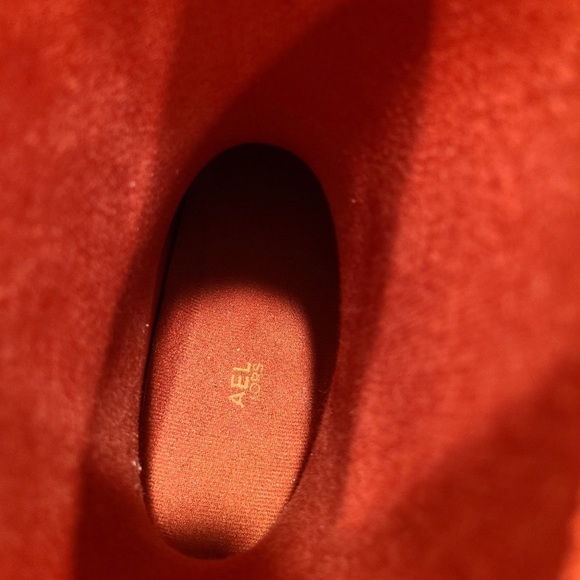 Michael Kors boots - Picture 7 of 8